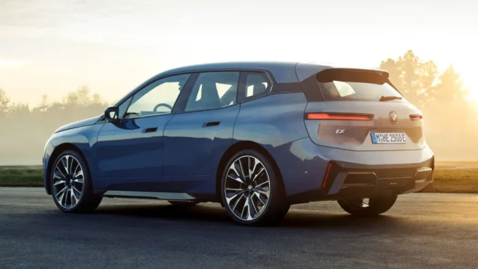 BMW iX