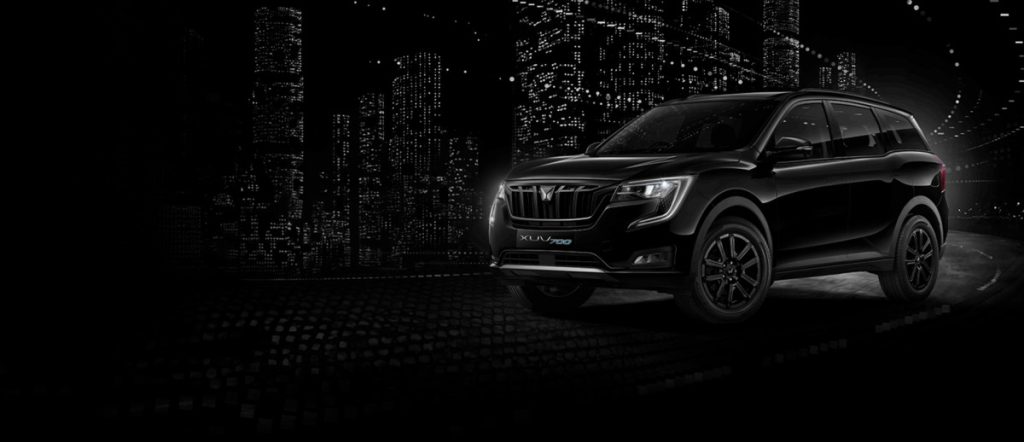Mahindra XUV700 Ebony