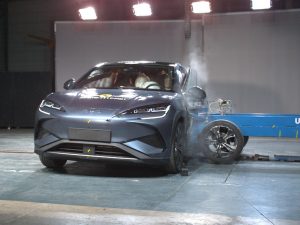 BYD Sealion 7