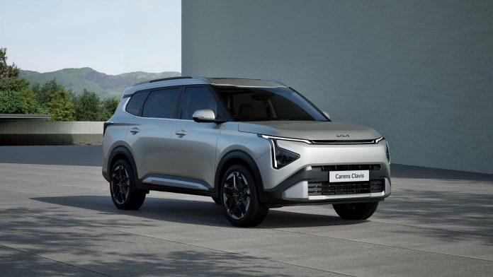 Kia Carens Clavis