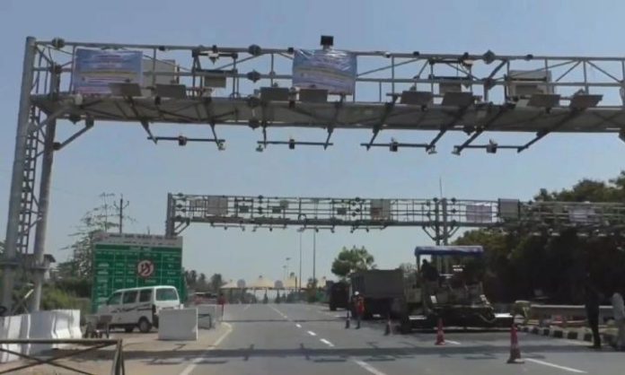 MLFF barrier-less toll