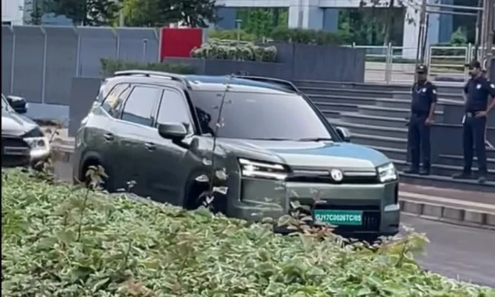 MG Hector Tomahawk EV