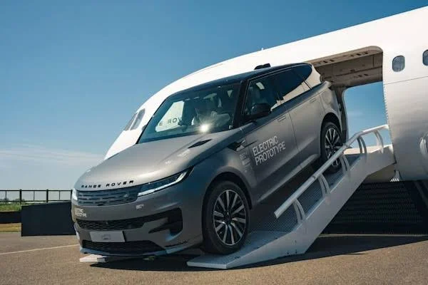 Range Rover Sport Electric